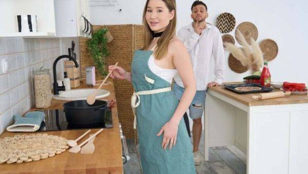 Big Boobs Stepsister Seduces Hungry Stepbro in Kitchen - Alex Spitter & Amalia Devis - veryfreeporn.com on v0d.com