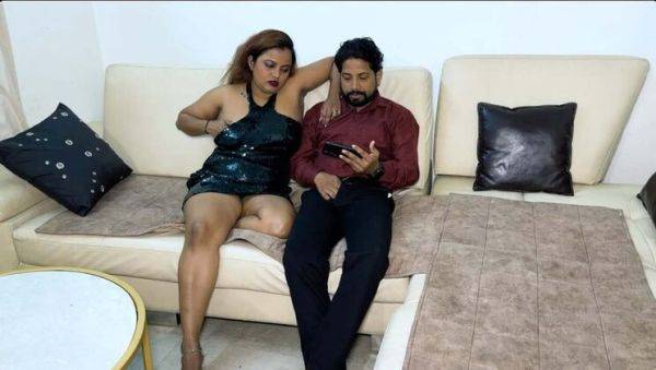 Desi Step Sister Wants to Watch Sex Video - Hindi Audio HD - xxxfiles.com on v0d.com