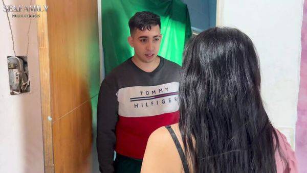 Hot Delivery Boy Fucks Latina Teen Until He Cums - Amateur Homemade Sex - xxxfiles.com - Venezuela on v0d.com