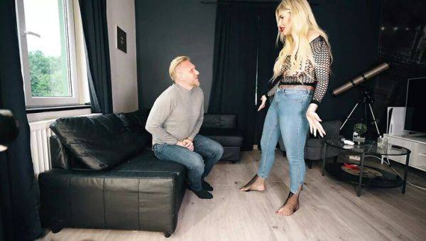Blonde MILF Kate Truu Deep Throat & Hard Ball Sucking With Epic Cumshots - xxxfiles.com on v0d.com