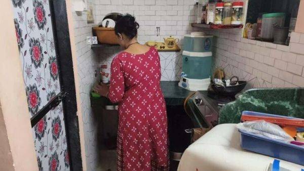 Hot Indian Stepsister Sagita Sharm Shares Bed with Stepbro in Saree - Desi Sex - veryfreeporn.com - Russia - India on v0d.com