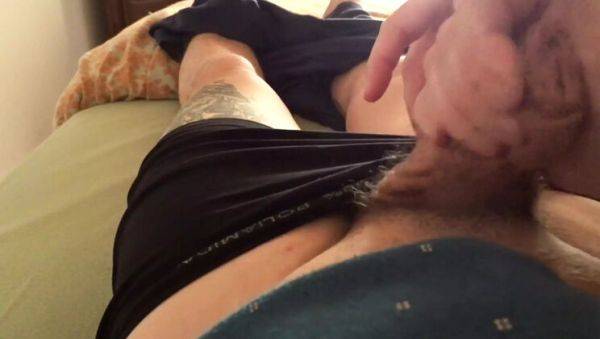 Hot MILF Florance Wimps Gives Amazing Blowjob & Handjob Cumshot - veryfreeporn.com - Portugal on v0d.com
