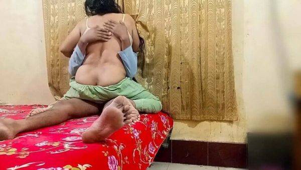 Desi Bhabhi Hot Sex with Devar - Indian Brother in Law Fucks Sister in Law Hardcore - veryfreeporn.com - India on v0d.com