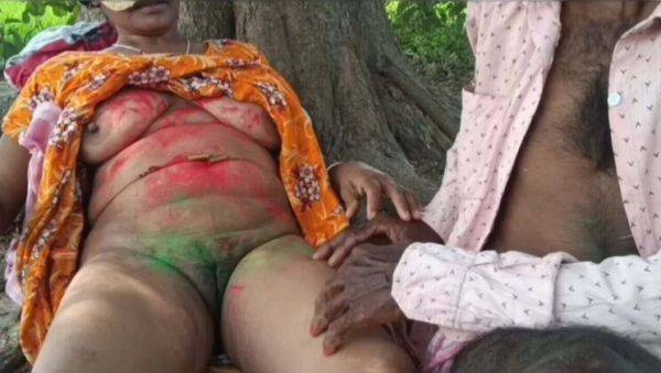 Happy Holi Outdoor Sex: Fucking Nomita Boudi Hard in Public - Anal, Creampie & Desi Village Fun - veryfreeporn.com - India on v0d.com