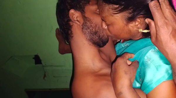 Buddhi Wife Ko Khatya Pe Mast Chudae Kiya Raat Me - Hindi Sex - desi-porntube.com - India on v0d.com