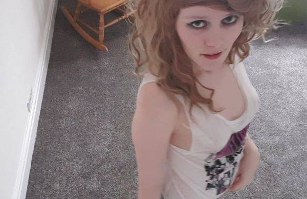 Sister Caught Masturbating Over Brother - inxxx.com on v0d.com