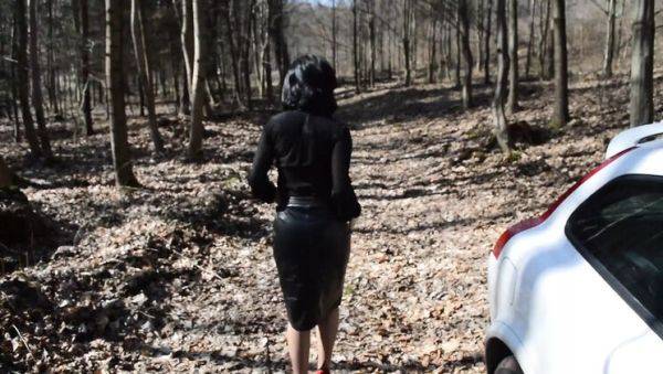 Hot amateur Wanilianna gets kinky outdoors with golden shower fun part 1 - xxxfiles.com - Poland on v0d.com