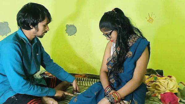 Hot Bhabhi Full HD Sex Videos with Hindi Audio - Explicit Moaning - veryfreeporn.com on v0d.com