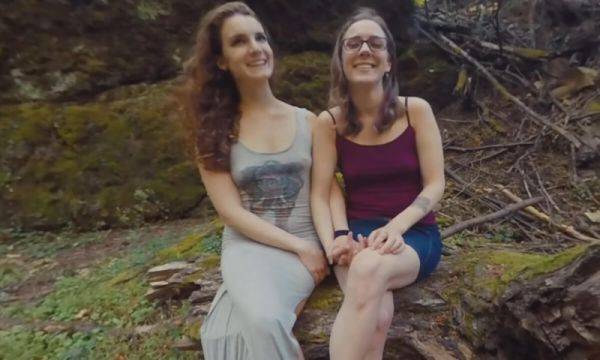 Endza & Sierra's Interview - txxx.com - Usa on v0d.com
