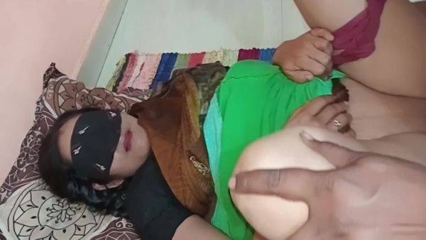 Hindi Sex In Sasur Ji Called Me To Him And Put His Fat Land In My Chute Video Of Lalita Bhabhi Sex Video In Hindi Voice - desi-porntube.com - India on v0d.com