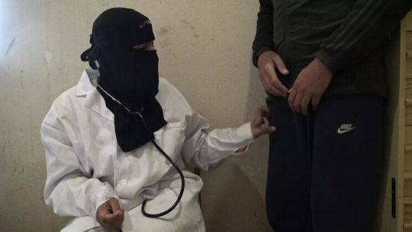 Horny Muslim Doctor in Hijab Jerks Off Patient's Big Cock - Close Up Handjob - xxxfiles.com on v0d.com