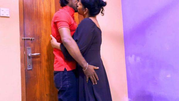 Hot Sri Lankan Couple Fucking in Hotel - Big Tits Desi Bhabhi Ride Cock - xxxfiles.com - India - Sri Lanka on v0d.com