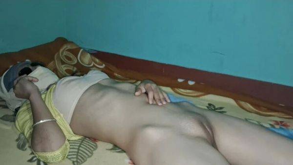 Desi Indian Girl Fucking in Hotel - Tight Pussy Hindi XXX Video - xxxfiles.com - India on v0d.com