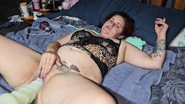 Sexy Aussie Wife Squirts on Huge Dildo - Homemade Toy Fuck Machine Creampie - xxxfiles.com - Australia on v0d.com