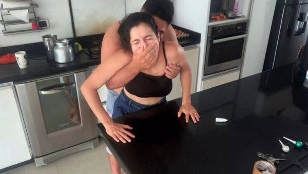 Hardcore Kitchen Fuck with Stepsister - NamiQseiiin's Juicy Ass Creampie - veryfreeporn.com - India - Colombia on v0d.com