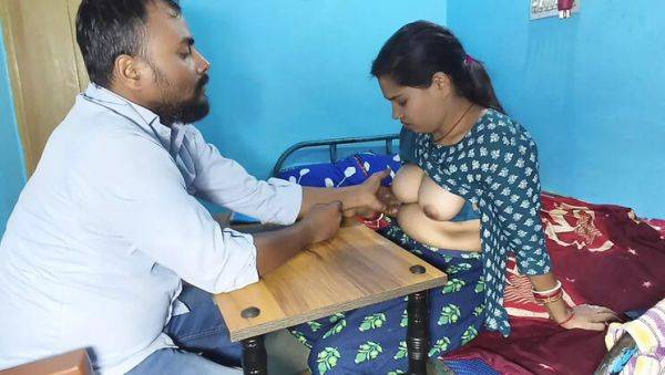 Sexy Indian bhabhi Sona sucks big boobs & gets fingered by boyfriend - Desi homemade sex - porntry.com - India on v0d.com