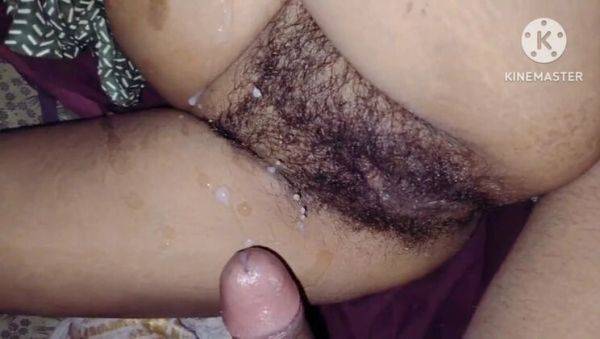 Desi Indian Bhabhi Hardcore Fuck With Devar - Hairy Pussy & Hindi Moans - veryfreeporn.com - India on v0d.com
