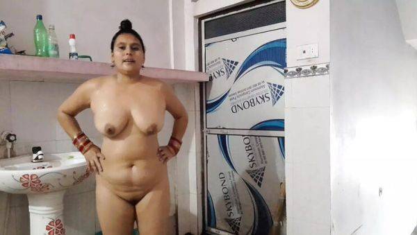 Puja Bhabhi Hot Indian Homemade Fingering & Facial - Big Boobs, Big Ass, HD - porntry.com - India on v0d.com