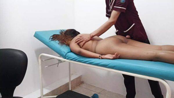 Young 18yo Masseuse Gives a Huge Massage with Surprise Happy Ending - Amateur Teen Fuck - veryfreeporn.com - India - Japan - Ecuador on v0d.com