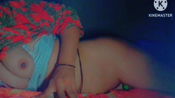 College Girls And Hot Pussy In Hot Beautiful Sexy Desi Asian Hotness College Girl Mms Video Calming The Fire Of Her With Cucumber Inside - desi-porntube.com - India on v0d.com