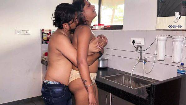 Desi Wife Kitchen Sex - Hot Indian Homemade Fuck with Husband from Behind - porntry.com - India on v0d.com