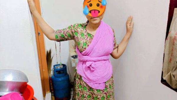 Hot Indian Maid Fucked Hard While Cooking - Desi Housemaid Sex - porntry.com - India on v0d.com