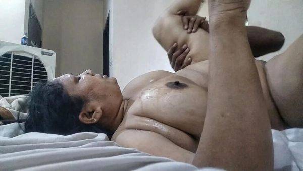 Hot Indian Aunty Fucks Young Neighbor Boy - Hardcore Rough Sex & Big Tits - porntry.com - India on v0d.com