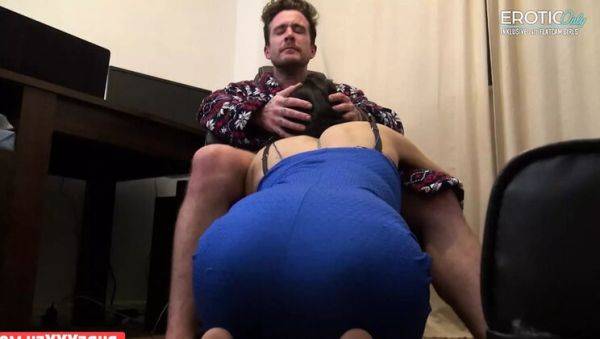 Jess Scotland rides Luke Hotrod hard with big tits bouncing - cumshot finish! - veryfreeporn.com - Scotland on v0d.com