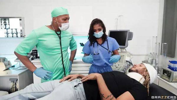 Nurse Ryan Reid sucks big cock and takes cumshot - Brazzers HD - xxxfiles.com on v0d.com
