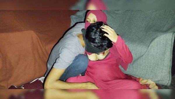 Virgin Indian Schoolgirl First Time Fuck - Tight Pussy & Romantic Sex with Boyfriend - porntry.com - India on v0d.com