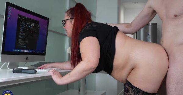 Redhead in her mid 50s fitted with nephew's cock in very rough scenes - alphaporno.com on v0d.com