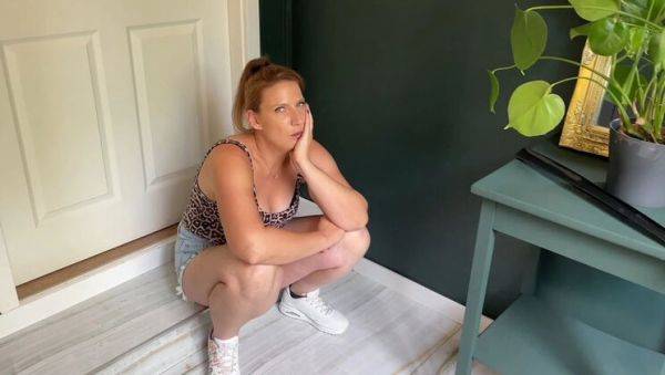 Hot Blonde MILF Neighbour Fucks Hard After Forgetting Her Key - Rough Doggystyle & Deep Throat BJ - veryfreeporn.com - Germany on v0d.com