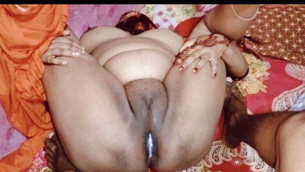 Bangladeshi Village Stepmom Hardcore Fuck - Big Natural Tits & Hot Desi Aunty - porntry.com - India on v0d.com