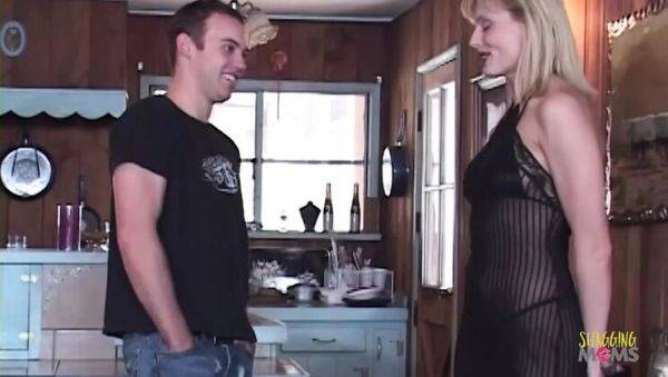 Tattooed MILF Seduces Neighbor For Hot Anal & Blowjob Action - xxxfiles.com on v0d.com