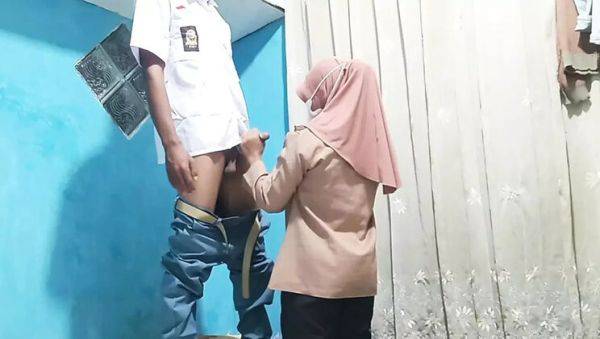 Hijab Teacher Rania Fucks Students in Hot Classroom Sex - Big Tits, Doggy Style - veryfreeporn.com - Indonesia on v0d.com