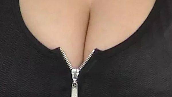 Julia Miles Shows Off Her Huge Natural Tits in Hot German Amateur Video - porntry.com - Germany on v0d.com