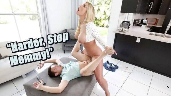 Busty Blonde Stepmom Rachael Cavalli Fucks Her Naughty Step Son - veryfreeporn.com on v0d.com