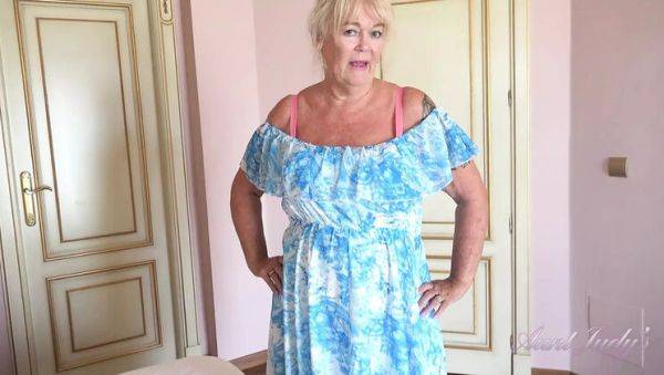 Hot British GILF Stepmom Mrs. Randy Raz Catches You Sniffing Her Panties (POV Taboo) - porntry.com - Britain on v0d.com