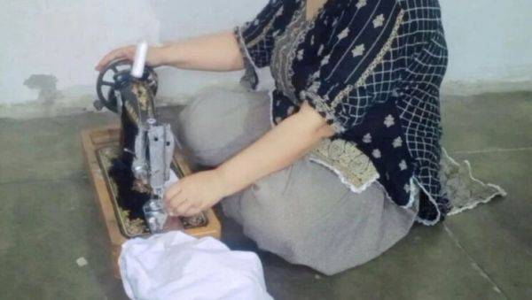 Desi Aunty Gets Her Tight Pussy and Ass Pounded Hard by Machine - Indian Homemade Sex - xxxfiles.com - India - Pakistan on v0d.com