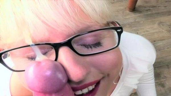 Hot Blonde Secretary Fucks Boss in Office - Big Cumshot on Glasses - porntry.com - Germany on v0d.com