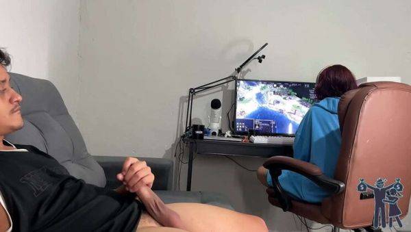 Hot MILF Catches Me Jerking Off & Gives Surprising Blowjob - Amateur Latina Brunette - porntry.com on v0d.com