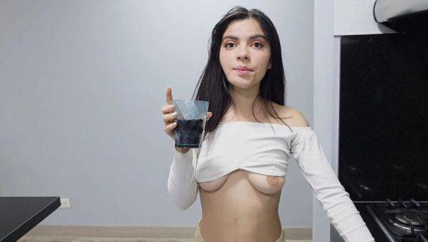 Hot Delivery Girl Jopy Laura Gets Fucked Hard After Unpaid Job - Big Ass Cowgirl Action - xxxfiles.com - Russia on v0d.com