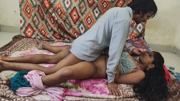 Hot Sex Lick Video Xxx Video Hd New Fuck Video With Savita Bhabhi - desi-porntube.com - India on v0d.com