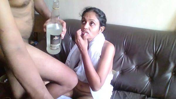 Desi Aunty Tina Baby Sucks Cock in White Saree - Homemade Maid Blowjob - porntry.com on v0d.com