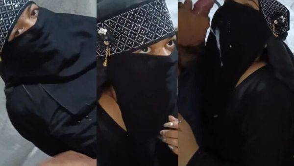 Desi Muslim Bhabhi Fucked Hard by Step-Cousin in Hotel - Homemade Hijab Sex - xxxfiles.com - India on v0d.com
