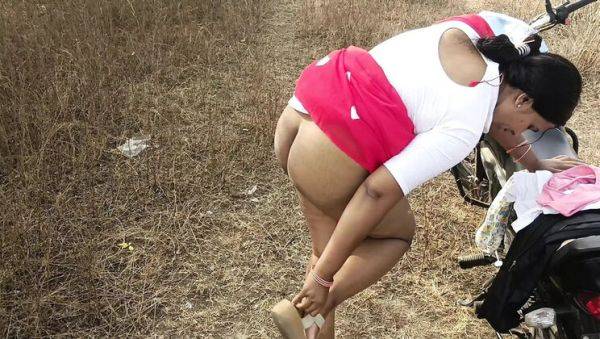 Hot Desi Kavita Fucked Hard in Jungle - Marathi Village Girl Doggy Style - veryfreeporn.com - India on v0d.com