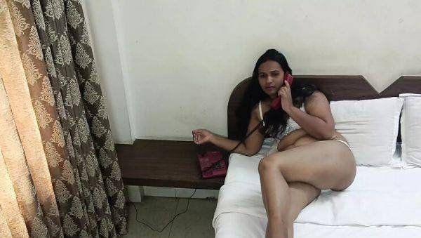 Hot Desi Marathi Stepmom Kavita Fucks Step Son Hard in Bed - Rough Indian Sex - veryfreeporn.com - India on v0d.com