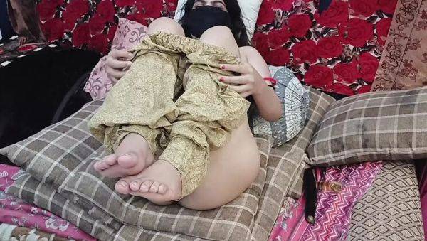 Hot Desi College Girl Solo Masturbation - Sobianasir Moans Loud - veryfreeporn.com - Pakistan on v0d.com