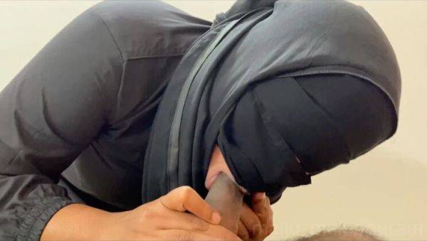 Hot Mallu Muslim Aunty from Kerala Fucks Husband in Butterfly Position - Blowjob & Big Ass Action - xxxfiles.com - India on v0d.com