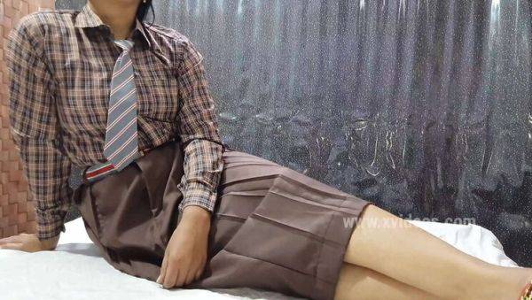 Hot Indian Teacher Fucks Student Outdoor - Desi MMS 4K Hindi Audio - veryfreeporn.com - India on v0d.com